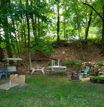 Outdoor picnics/jam sessions are fun during the summer at Z Barn.